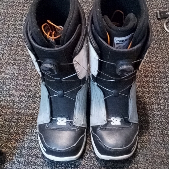 120 - Picture 2 of 5